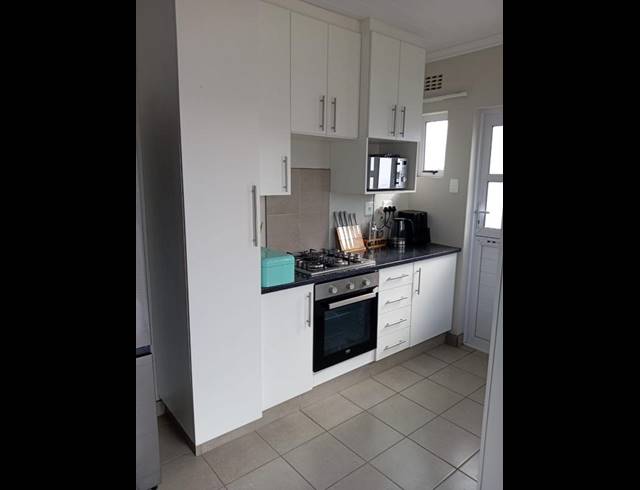 2 BEDROOM TOWNHOUSE FOR SALE IN GONUBIE